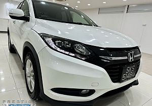 Honda Vezel 1.5X Auto 2015 White Pushstart